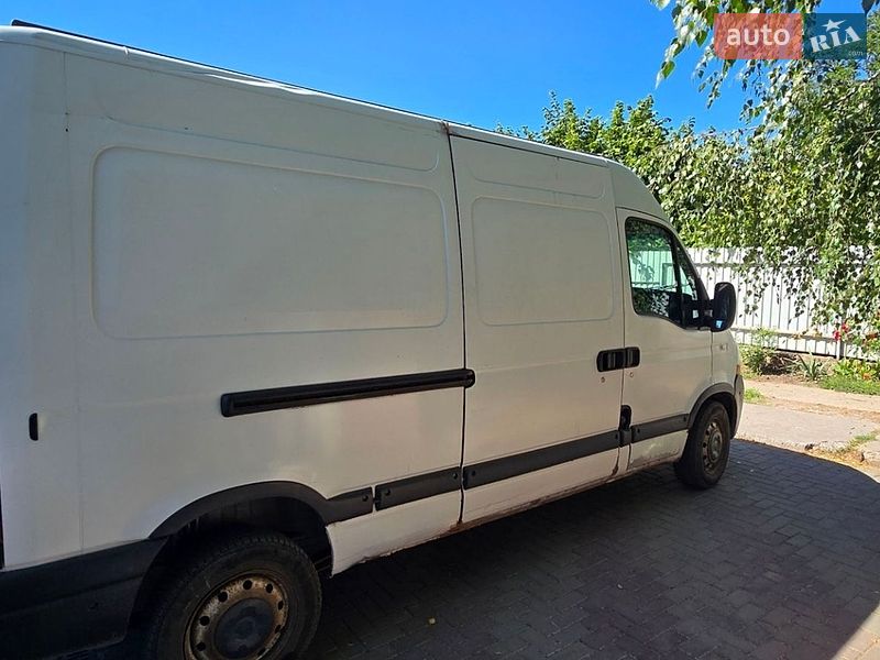 Мінівен Renault Master 2006 в Хмельницькому