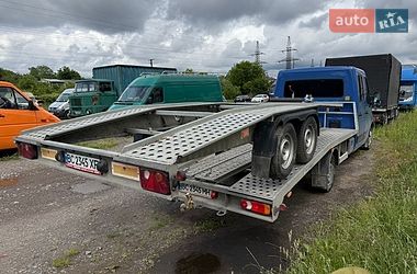 Евакуатор Renault Master 2016 в Львові