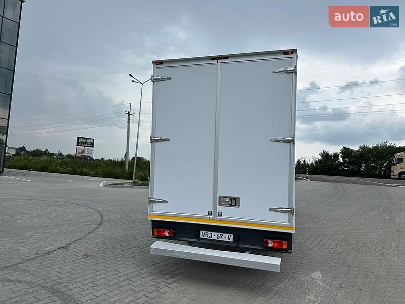 Грузовой фургон Renault Master 2022 в Львове