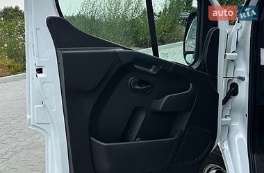 Грузовой фургон Renault Master 2022 в Львове