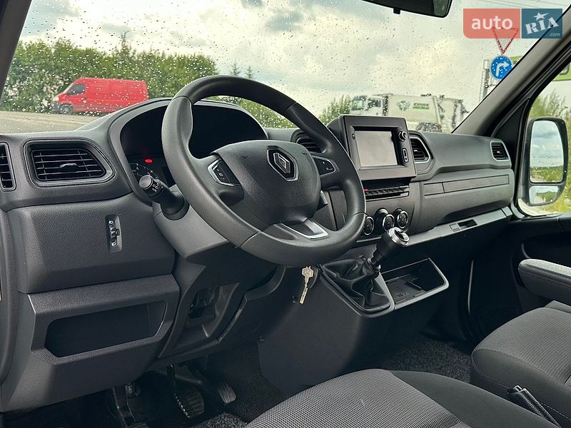 Грузовой фургон Renault Master 2022 в Львове