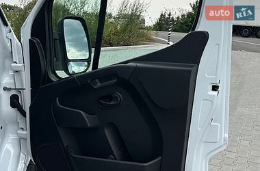 Грузовой фургон Renault Master 2022 в Львове