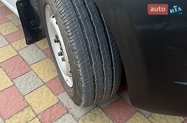 Грузовой фургон Renault Master 2016 в Жовкве