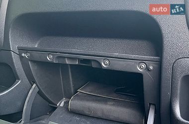 Грузовой фургон Renault Master 2016 в Жовкве