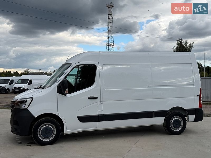 Вантажний фургон Renault Master 2023 в Млиніві