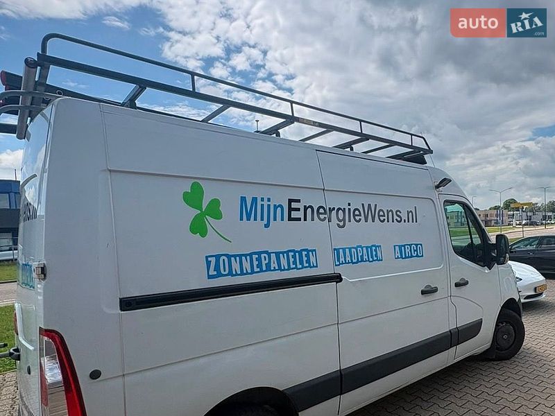 Грузовой фургон Renault Master 2015 в Луцке