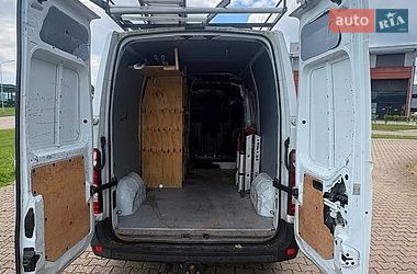 Грузовой фургон Renault Master 2015 в Луцке