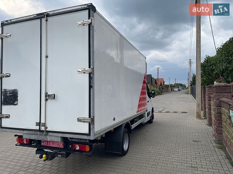 Грузовой фургон Renault Master 2017 в Луцке