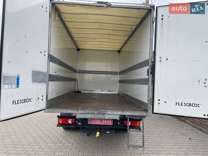 Грузовой фургон Renault Master 2017 в Луцке