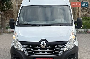 Вантажний фургон Renault Master 2015 в Тернополі