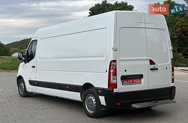 Вантажний фургон Renault Master 2015 в Тернополі