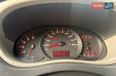 Вантажний фургон Renault Master 2015 в Тернополі