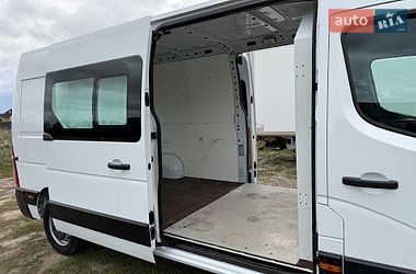 Грузовой фургон Renault Master 2022 в Луцке