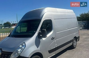 Вантажний фургон Renault Master 2015 в Харкові