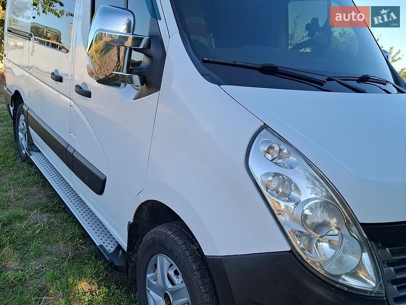 Вантажний фургон Renault Master 2015 в Подільську