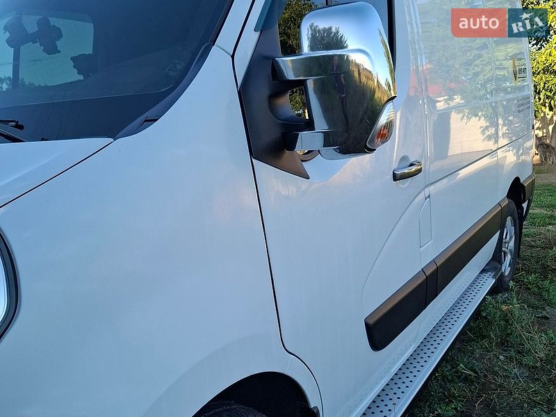 Вантажний фургон Renault Master 2015 в Подільську