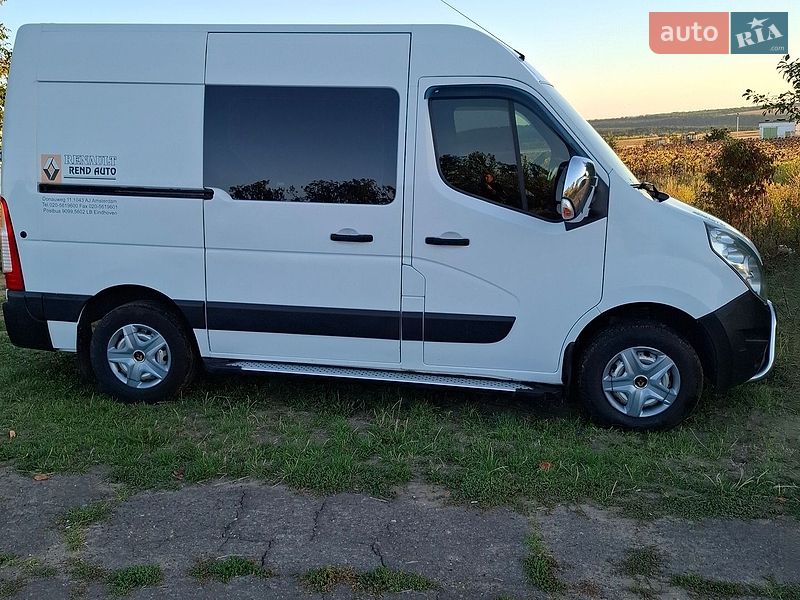 Вантажний фургон Renault Master 2015 в Подільську