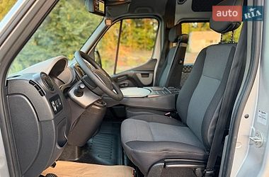 Вантажопасажирський фургон Renault Master 2015 в Дубні
