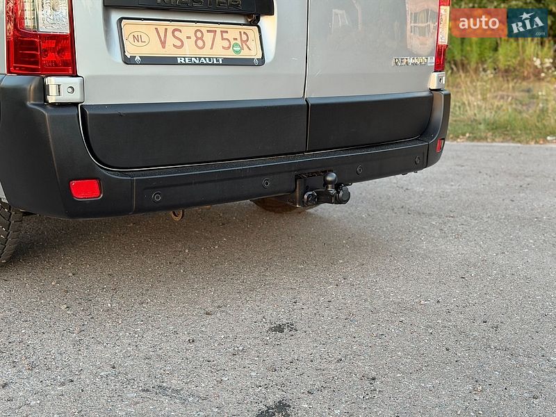 Вантажопасажирський фургон Renault Master 2015 в Дубні