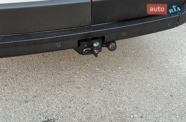 Вантажопасажирський фургон Renault Master 2015 в Дубні
