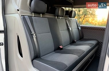 Вантажопасажирський фургон Renault Master 2015 в Дубні
