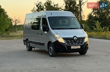 Вантажопасажирський фургон Renault Master 2015 в Дубні
