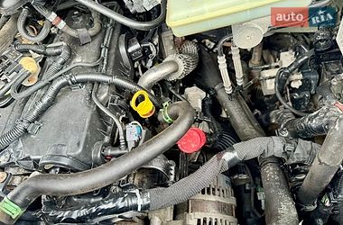 Грузовой фургон Renault Master 2016 в Черновцах