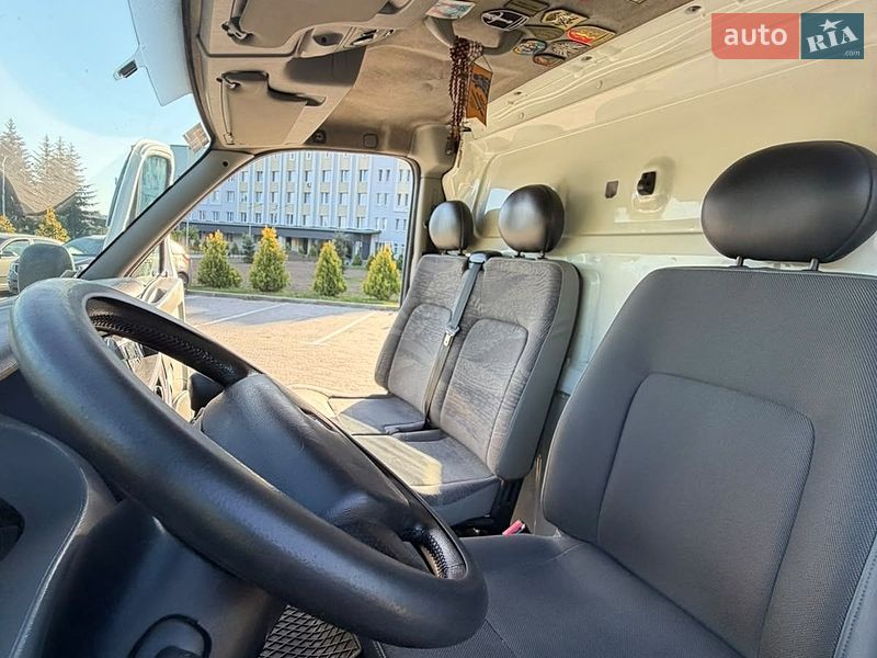 Інші вантажівки Renault Master 2008 в Мостиській