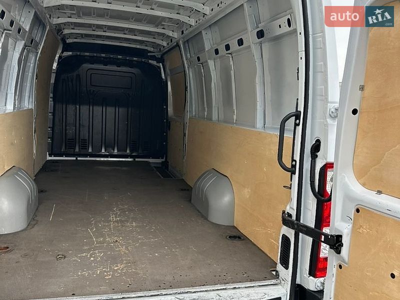 Вантажний фургон Renault Master 2021 в Львові фото 17 Вантажний фургон Renault Master 2021 в Львові