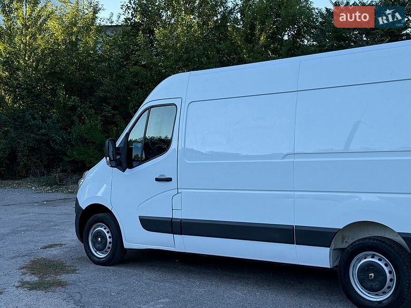 Грузовой фургон Renault Master 2017 в Желтых Водах
