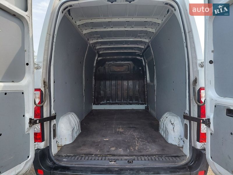 Грузовой фургон Renault Master 2018 в Ивано-Франковске
