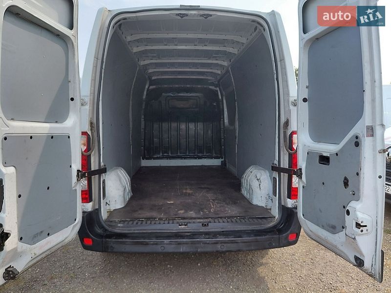 Грузовой фургон Renault Master 2018 в Ивано-Франковске