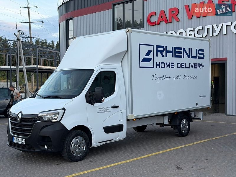 Вантажний фургон Renault Master 2021 в Ірпені