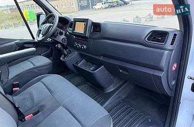 Вантажний фургон Renault Master 2021 в Ірпені