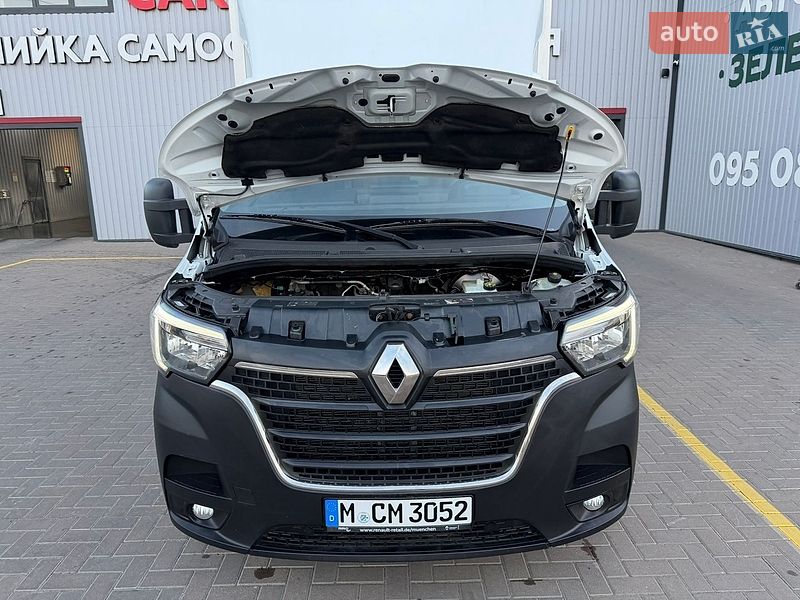Вантажний фургон Renault Master 2021 в Ірпені