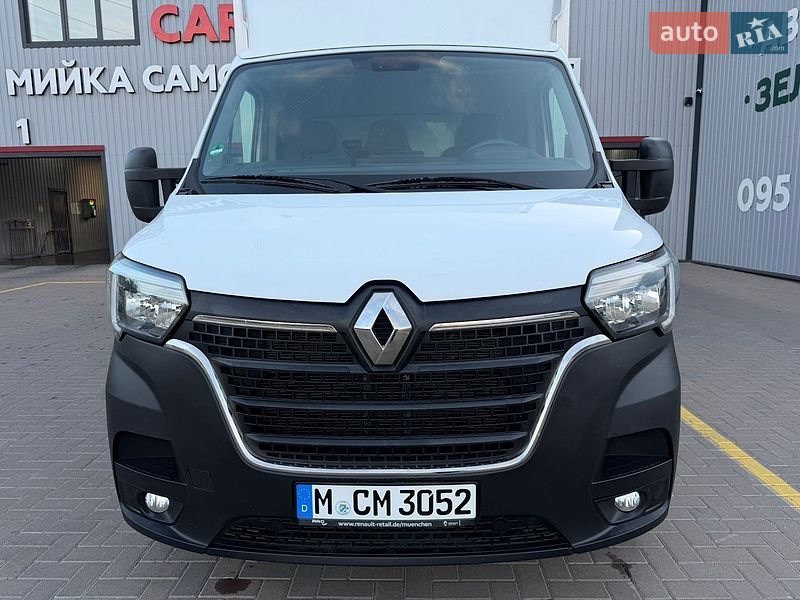 Грузовой фургон Renault Master 2021 в Ирпене