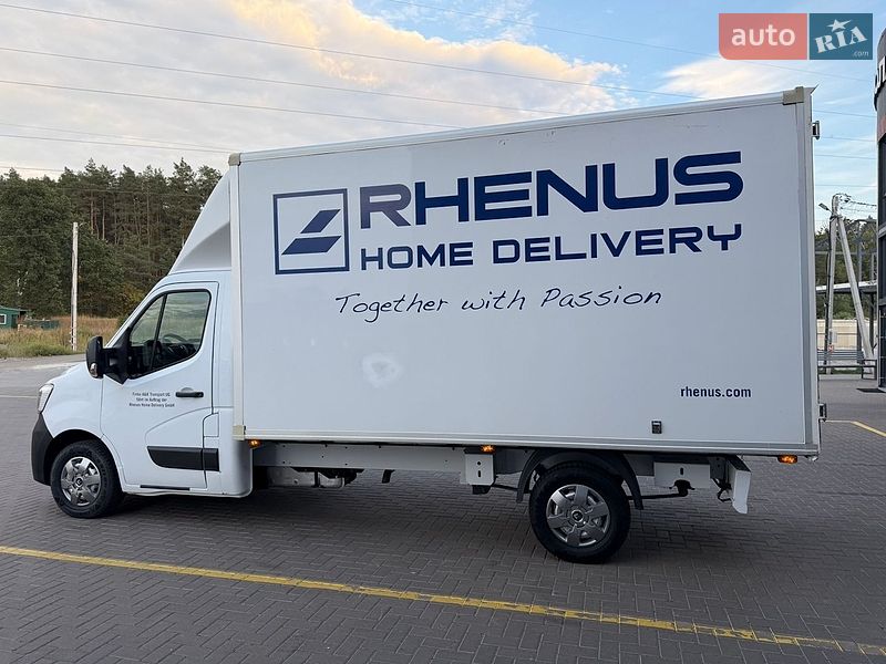 Вантажний фургон Renault Master 2021 в Ірпені
