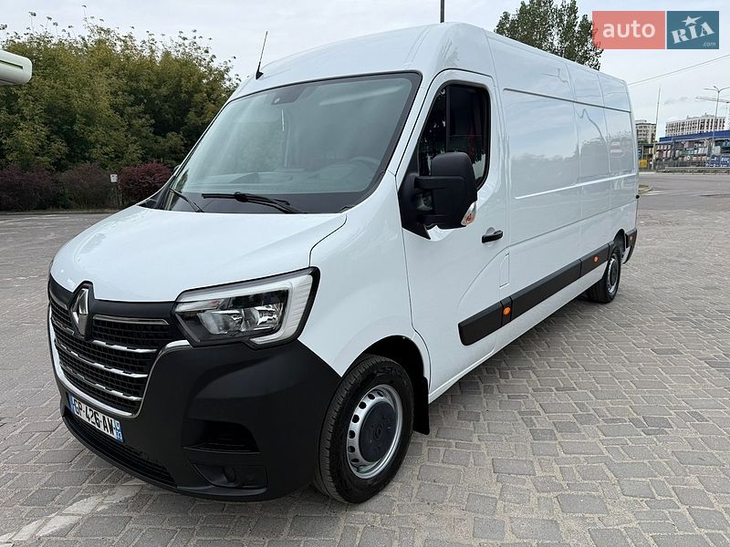 Грузовой фургон Renault Master 2023 в Дубно