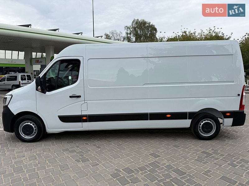 Грузовой фургон Renault Master 2023 в Дубно
