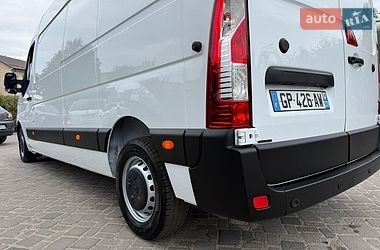 Грузовой фургон Renault Master 2023 в Дубно