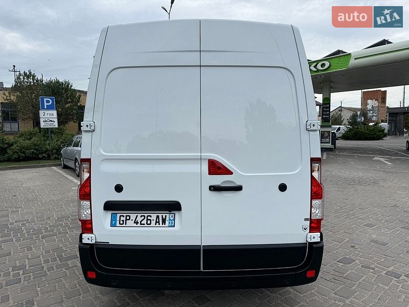 Грузовой фургон Renault Master 2023 в Дубно