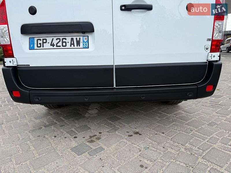 Грузовой фургон Renault Master 2023 в Дубно