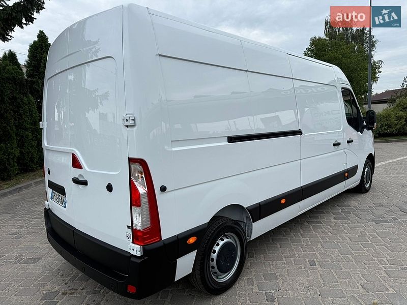 Грузовой фургон Renault Master 2023 в Дубно