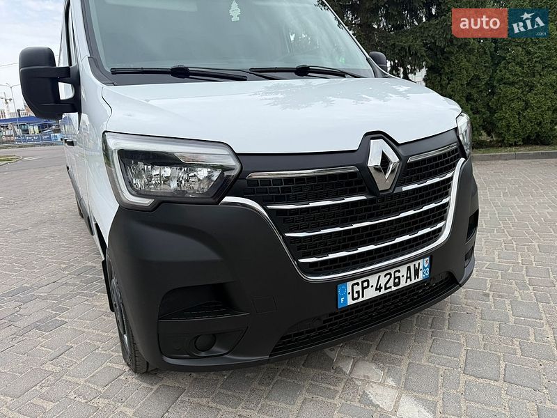 Грузовой фургон Renault Master 2023 в Дубно