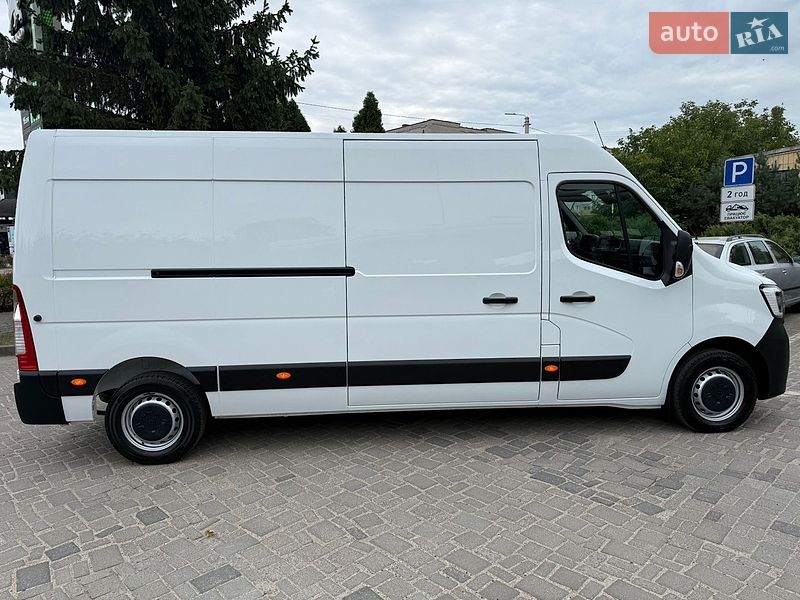 Грузовой фургон Renault Master 2023 в Дубно