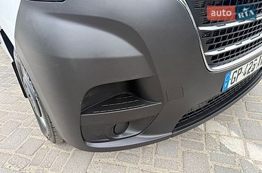 Грузовой фургон Renault Master 2023 в Дубно