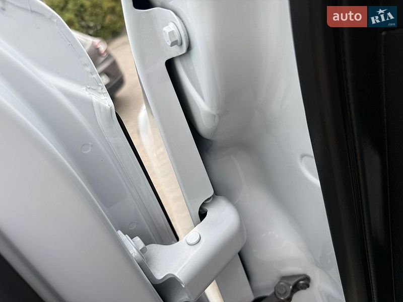 Грузовой фургон Renault Master 2023 в Дубно