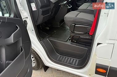 Грузовой фургон Renault Master 2023 в Дубно