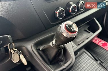 Грузовой фургон Renault Master 2023 в Дубно