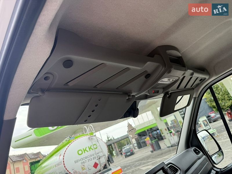 Грузовой фургон Renault Master 2023 в Дубно